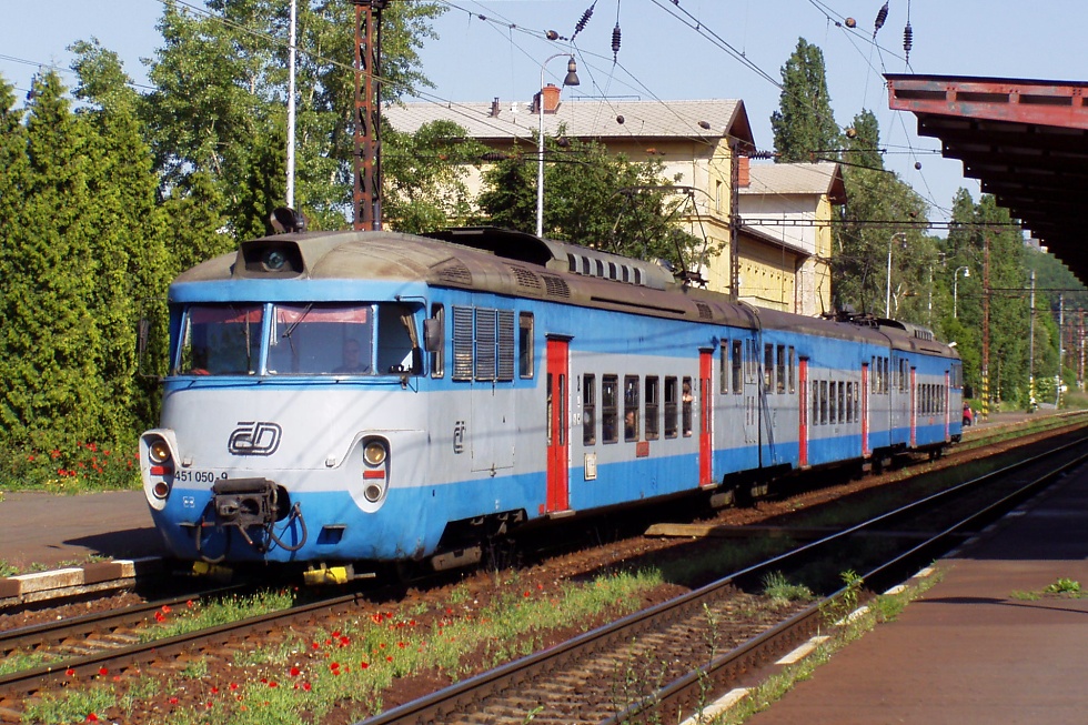 451 050-9