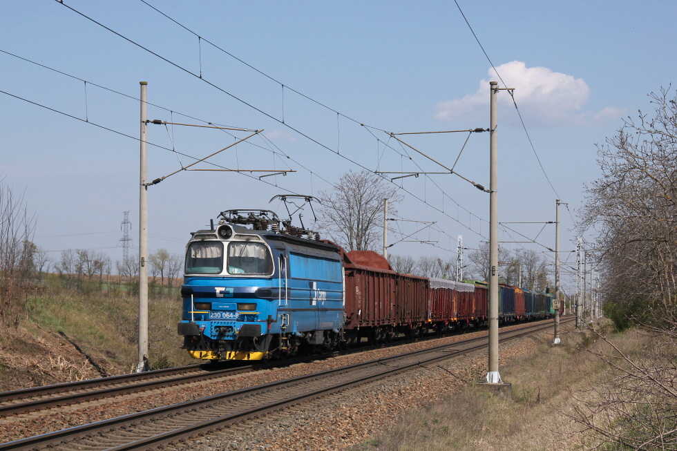 230 064-8