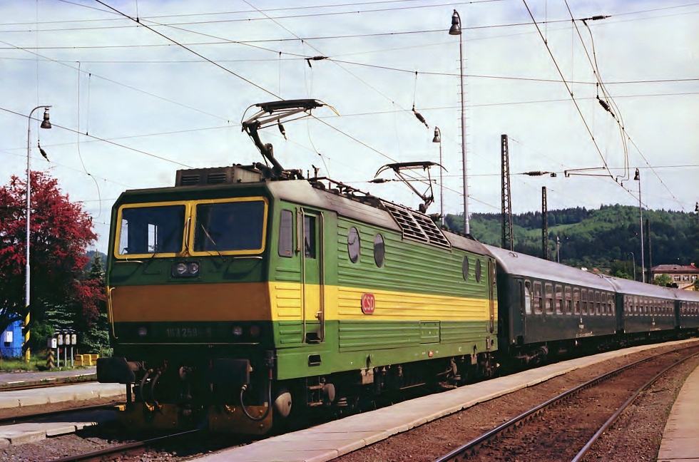 163 259-5