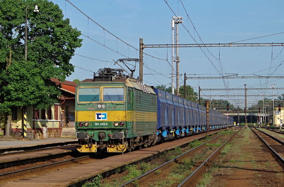163 259-5