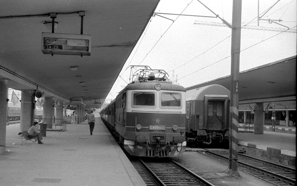 E499.1033