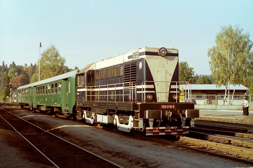 720 016-5