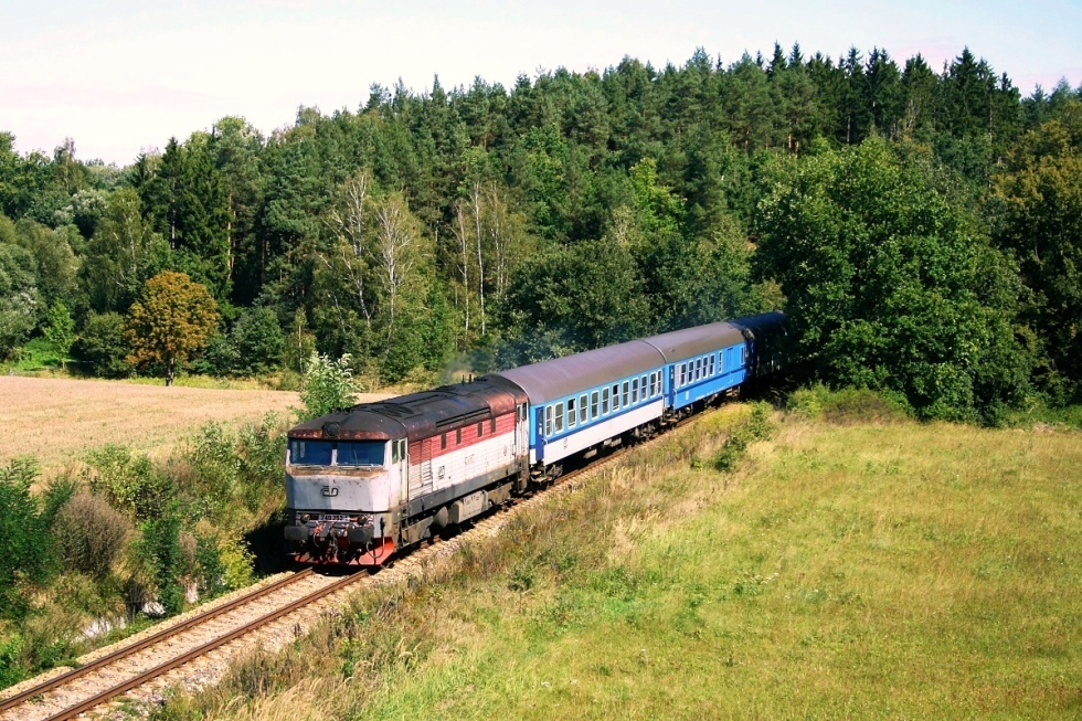 749 253-1