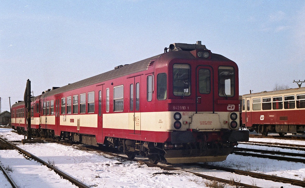 842 010-1