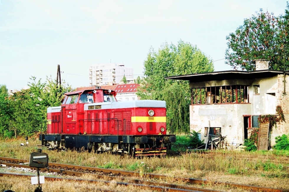 726 516-8