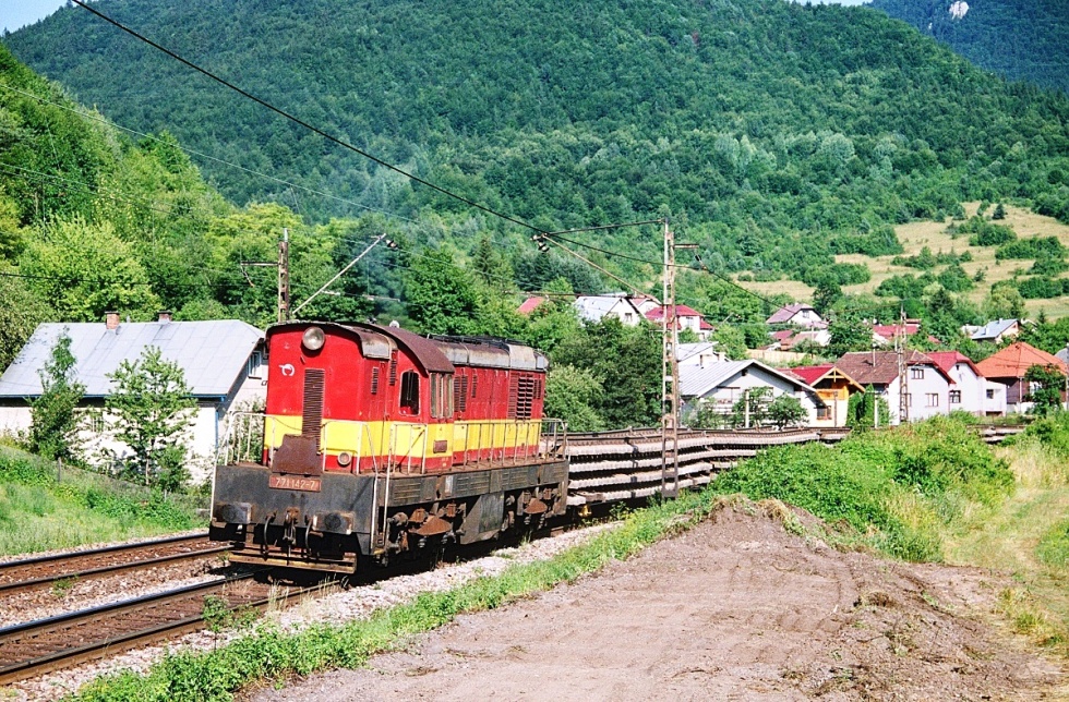 771 142-7