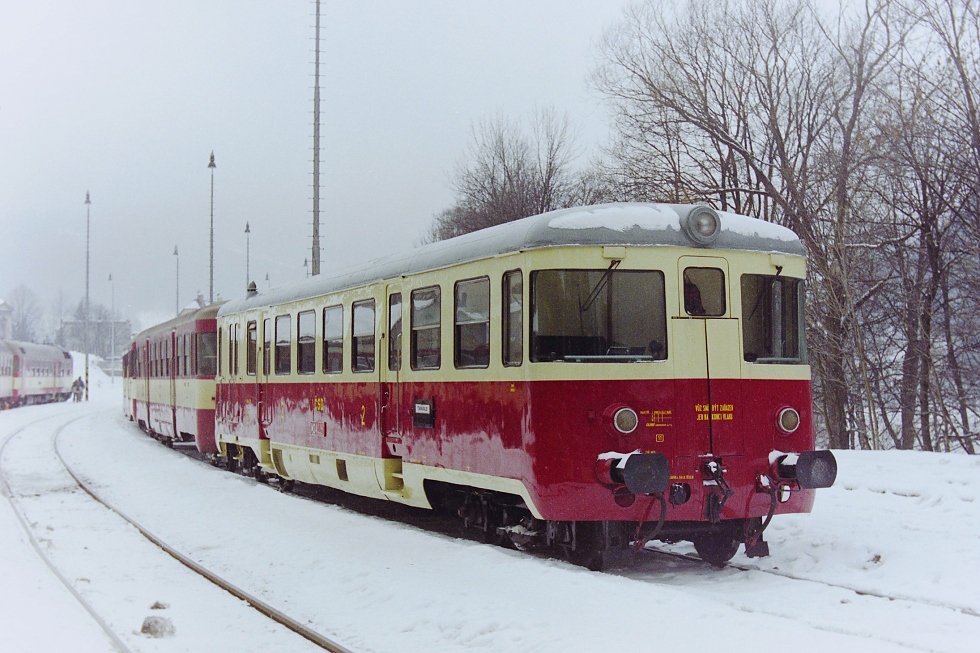 820 021-4