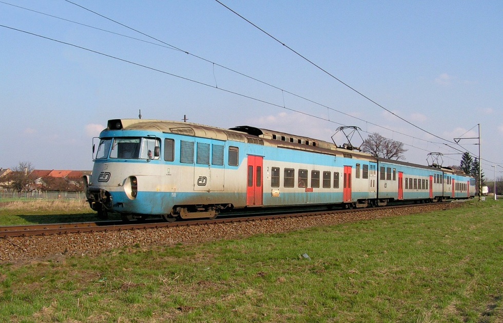 451 062-4