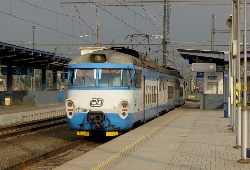 451 059-0
