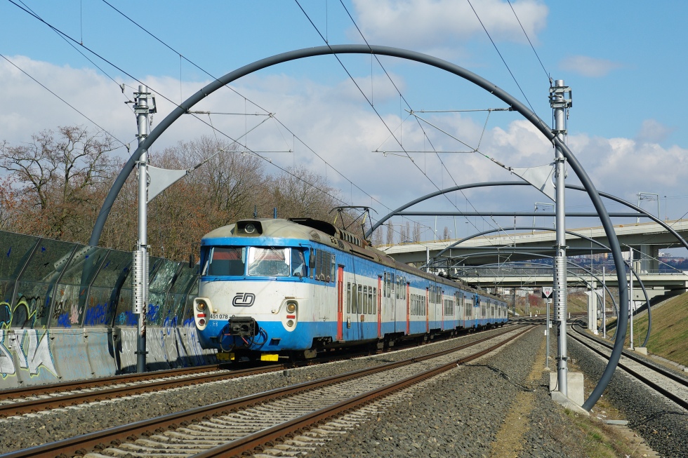 451 078-0