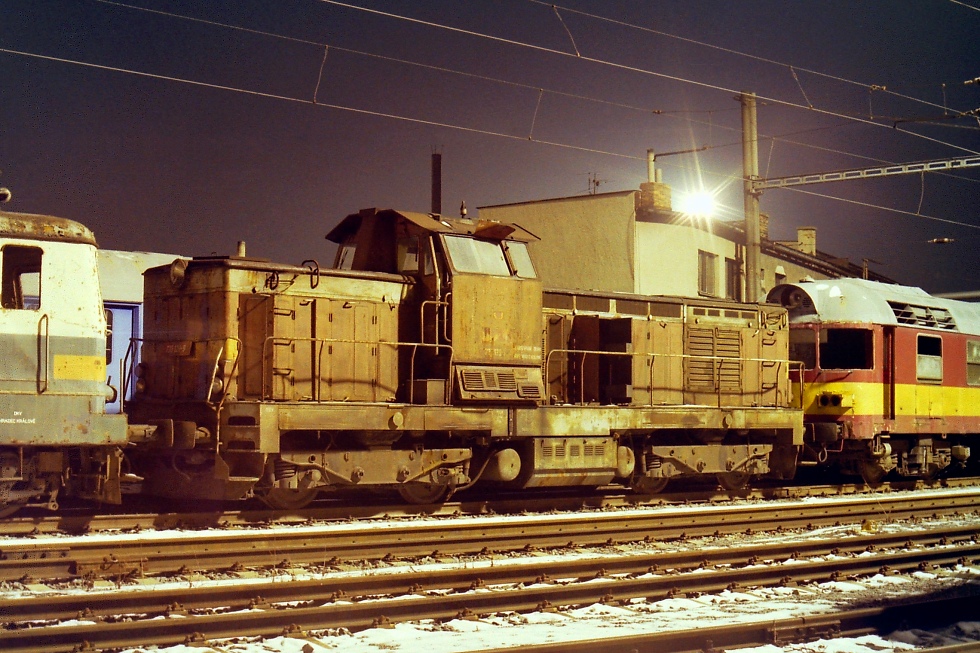 735 129-9