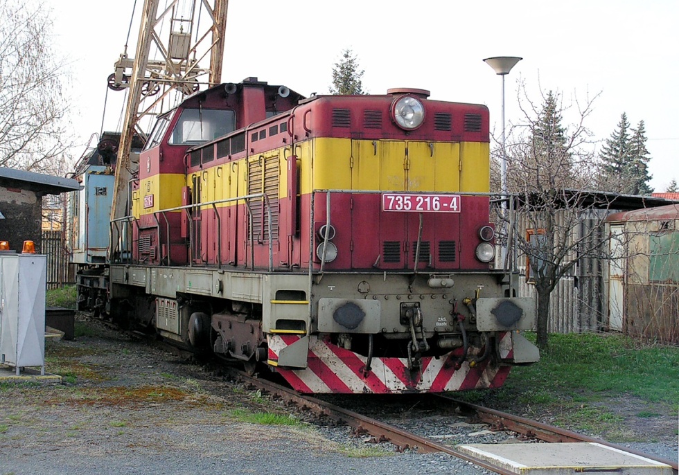 735 216-4