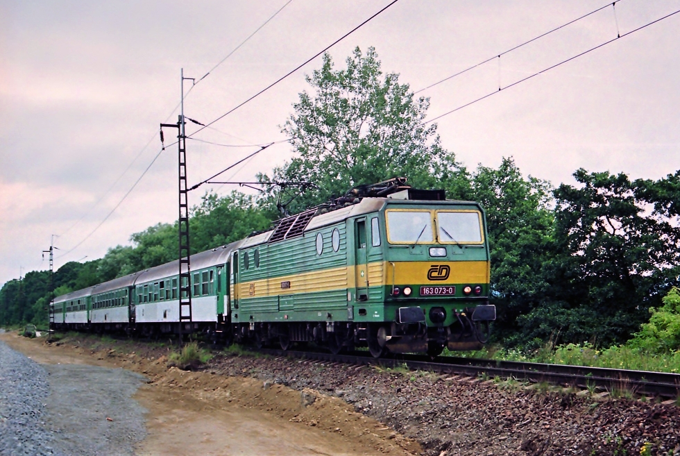163 073-0