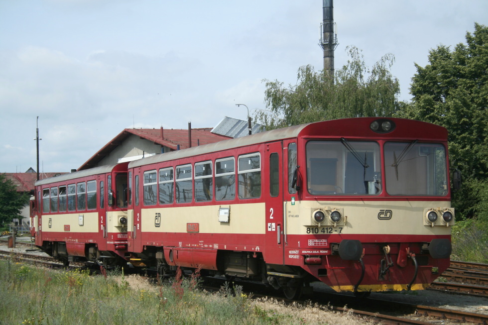 810 412-7