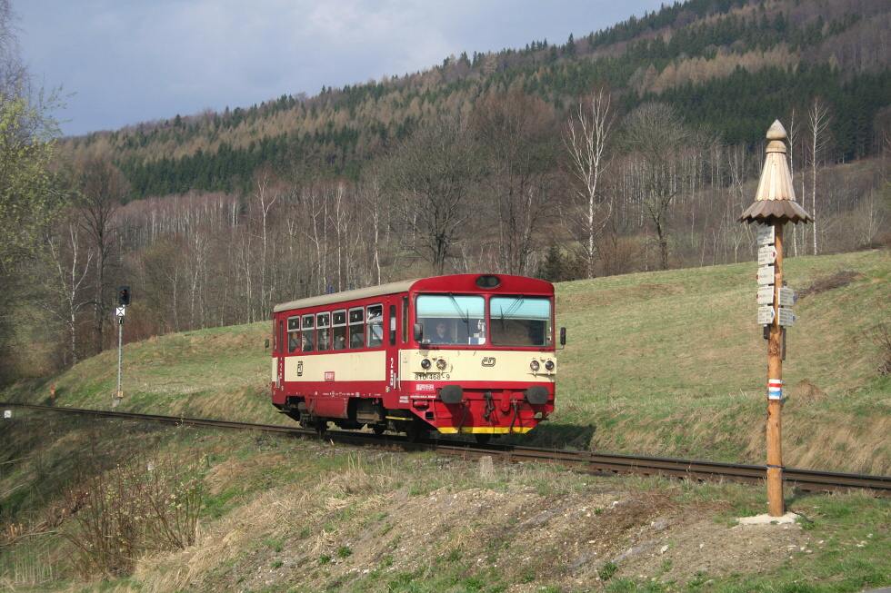810 468-9