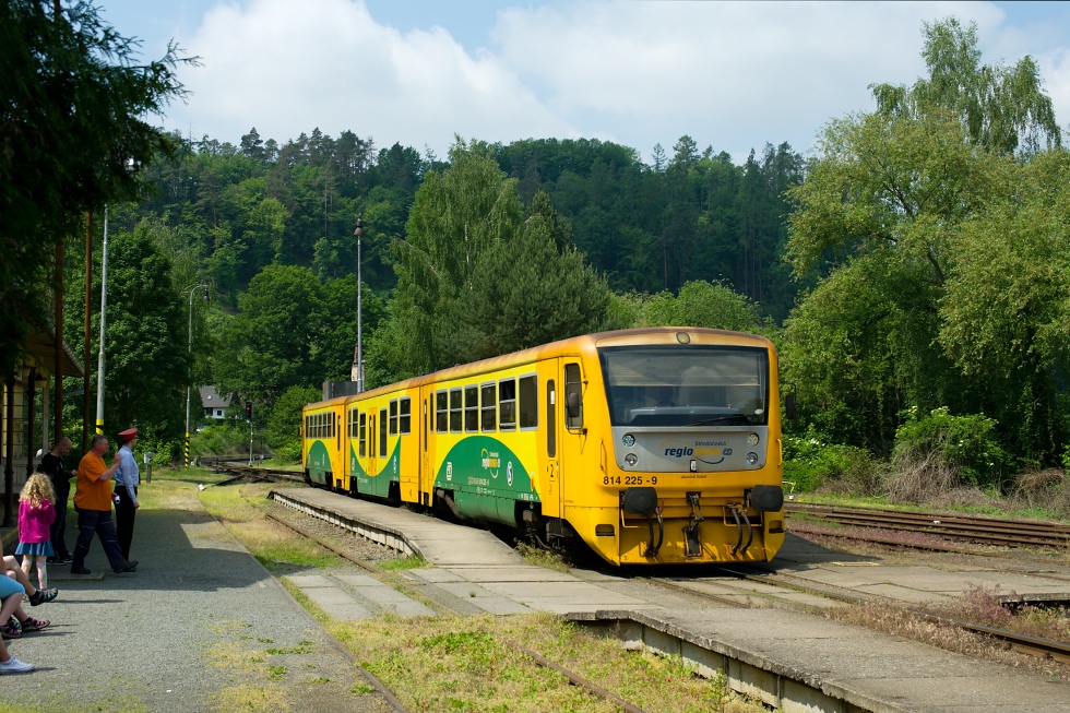 814 225-9