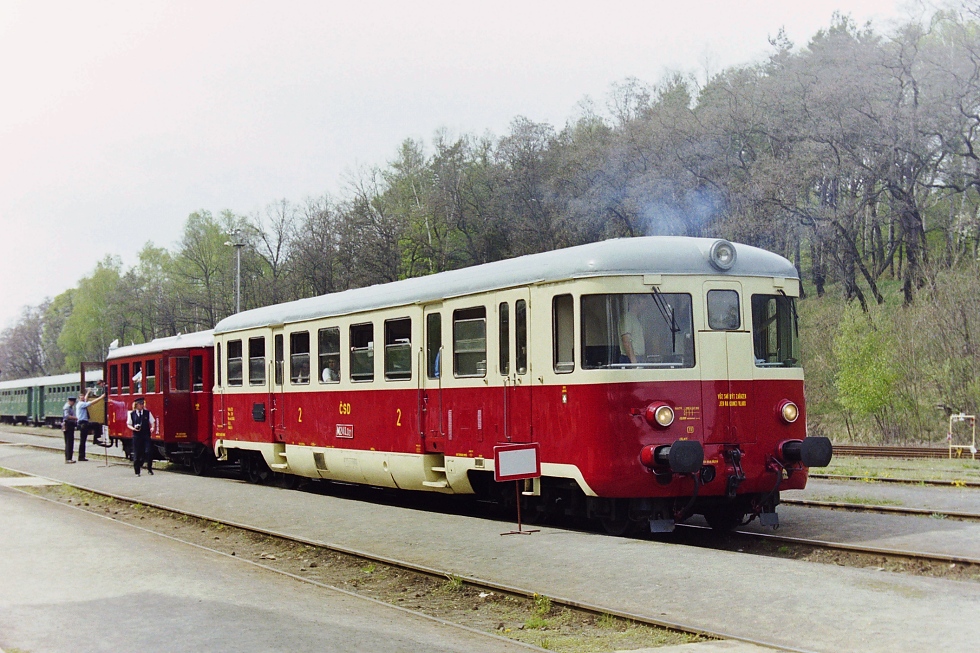 820 021-4