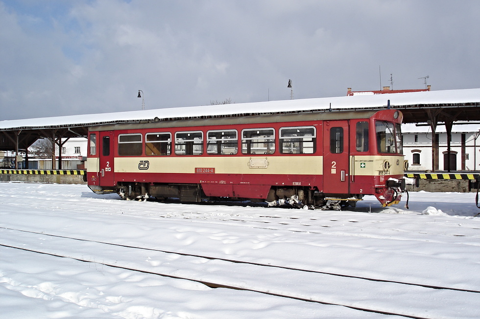 810 244-4