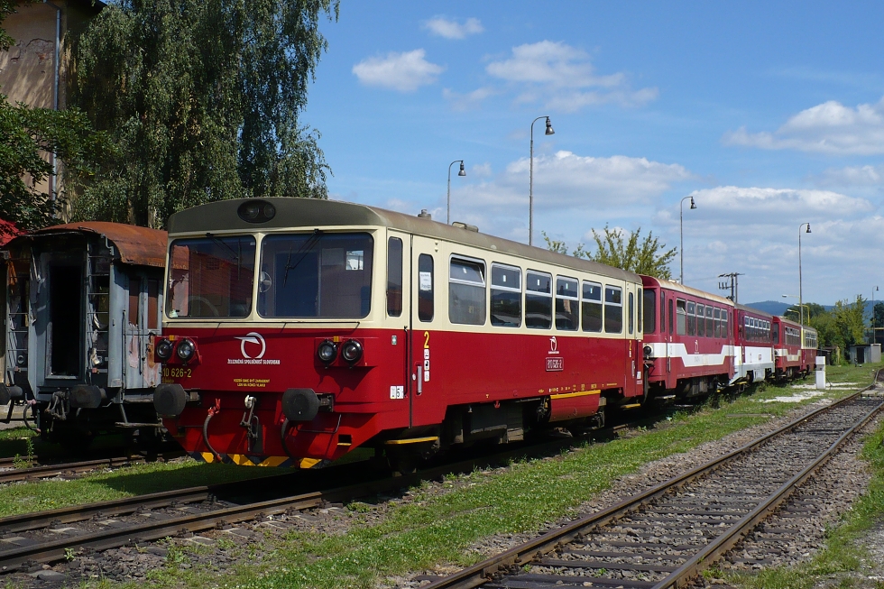 810 626-2