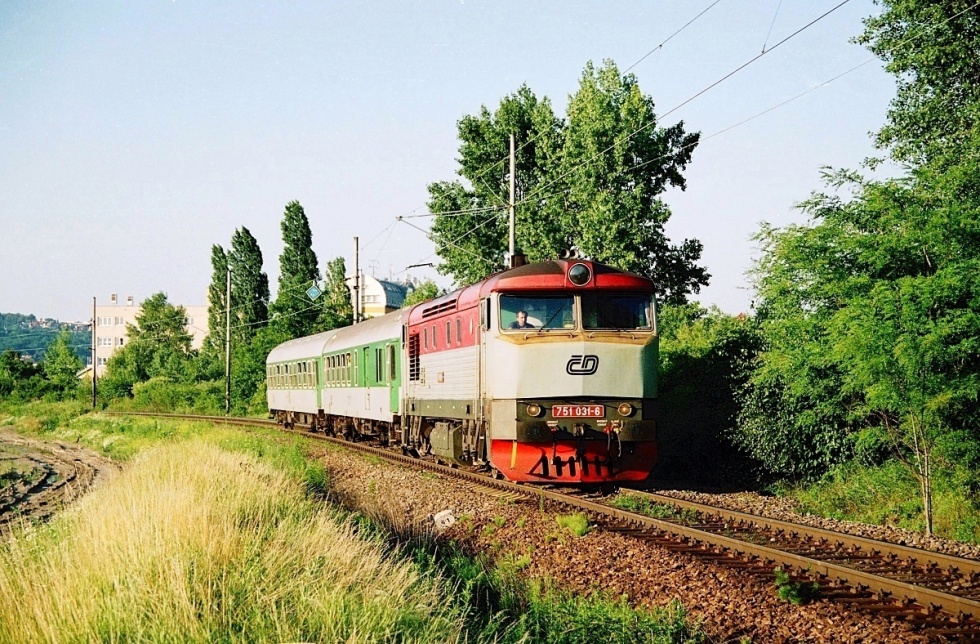 751 031-6