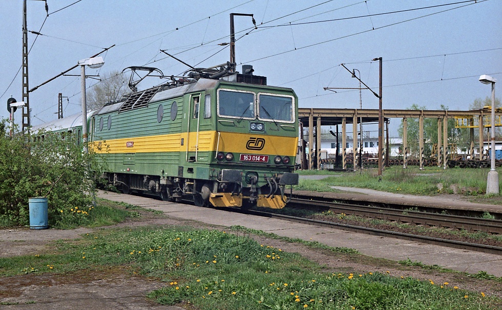 163 014-4
