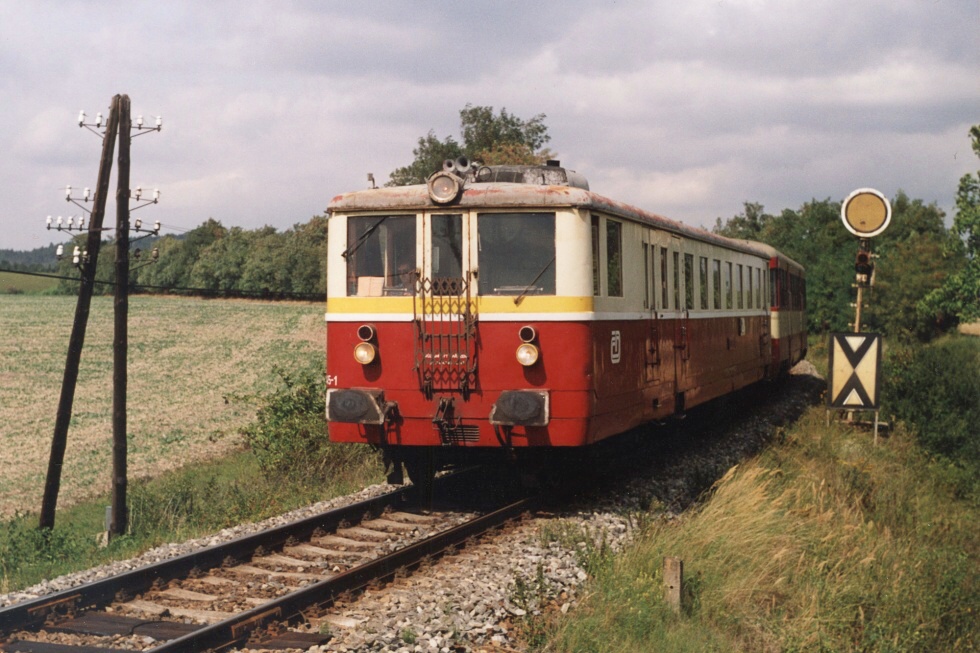830 045-1