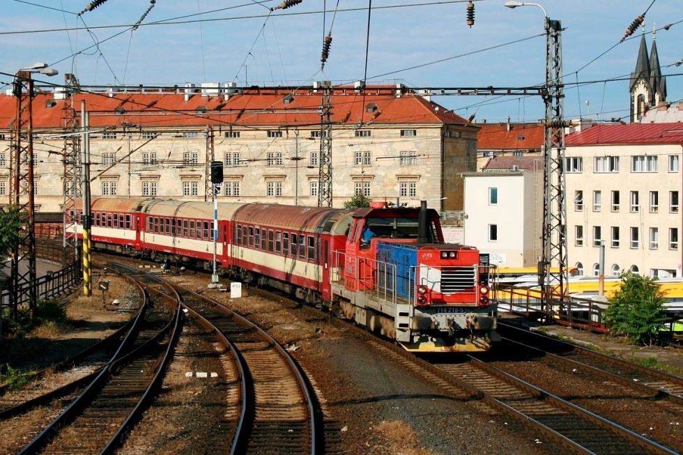 714 218-5