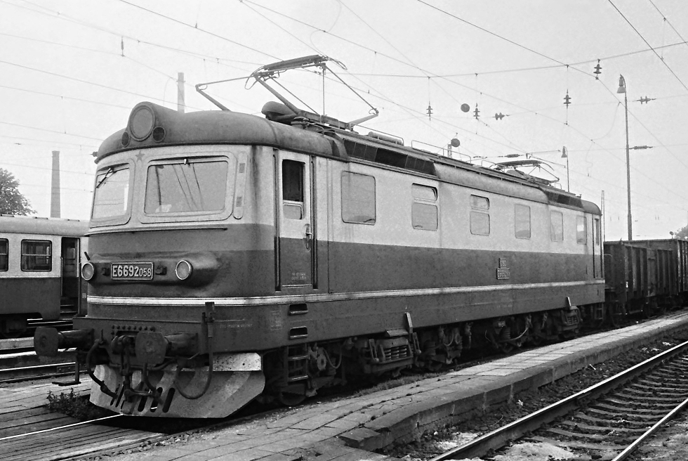 E669.2058