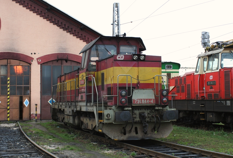 731 044-4