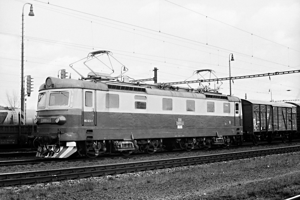 E669.3023