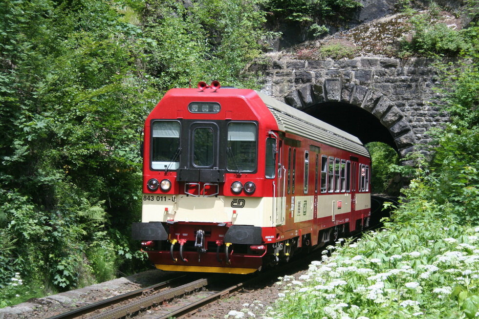 843 011-8