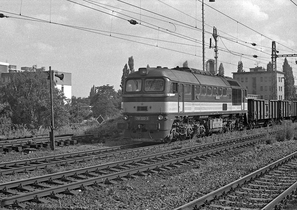 781 322-3
