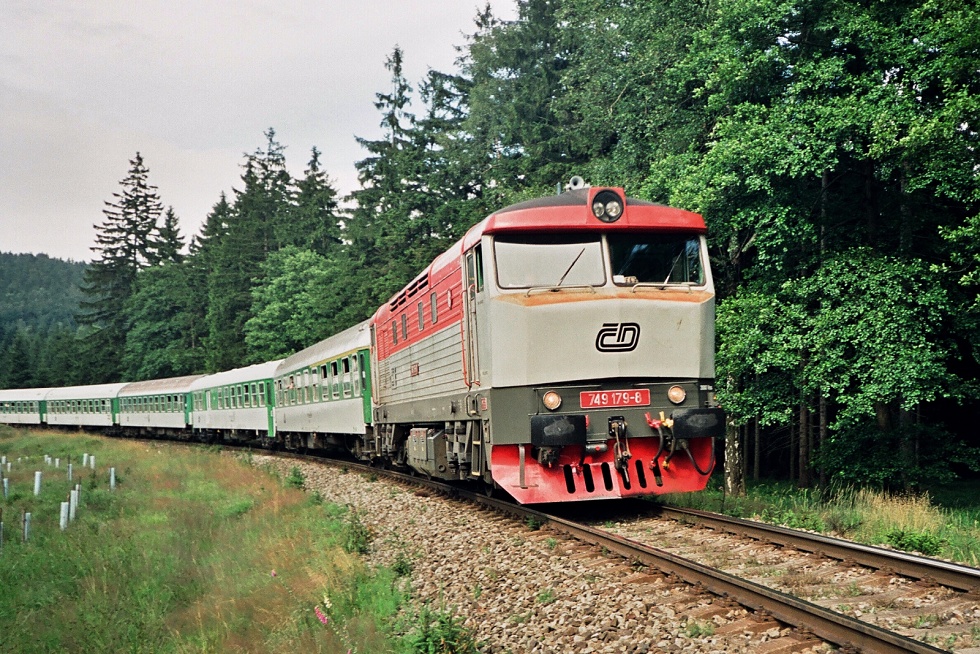 749 179-8
