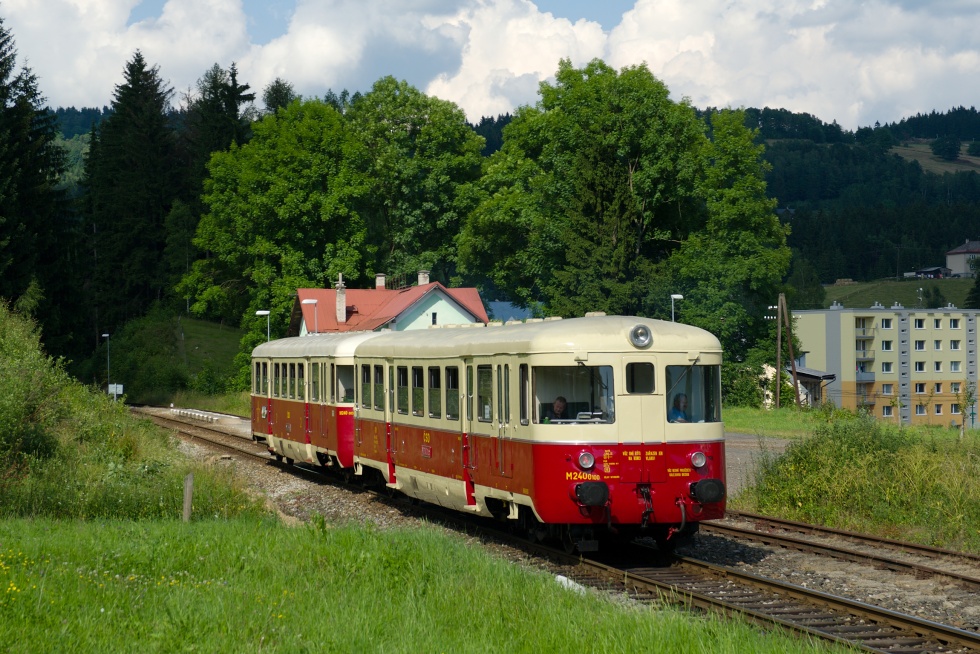 820 100-6