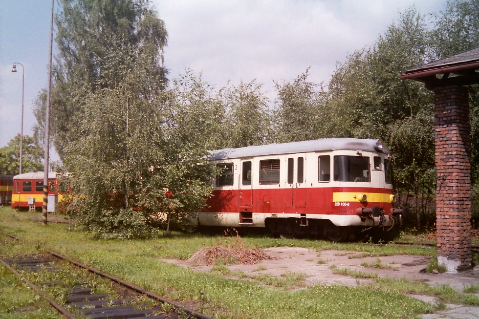 820 100-6