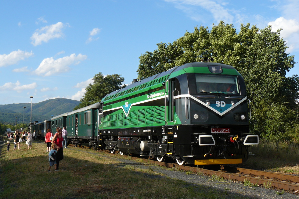 753 601-4
