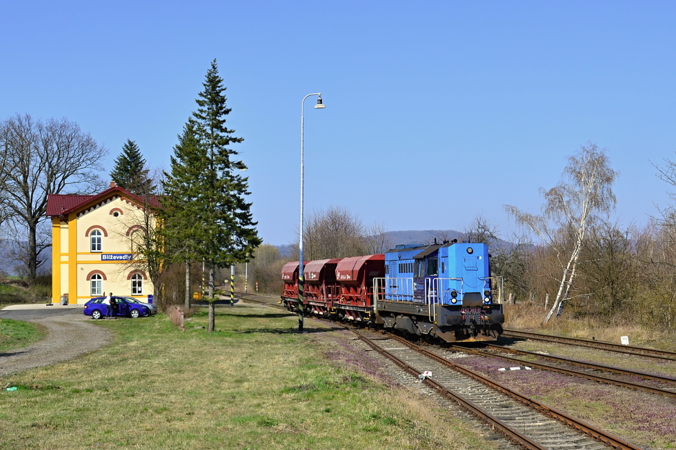 742 365-0