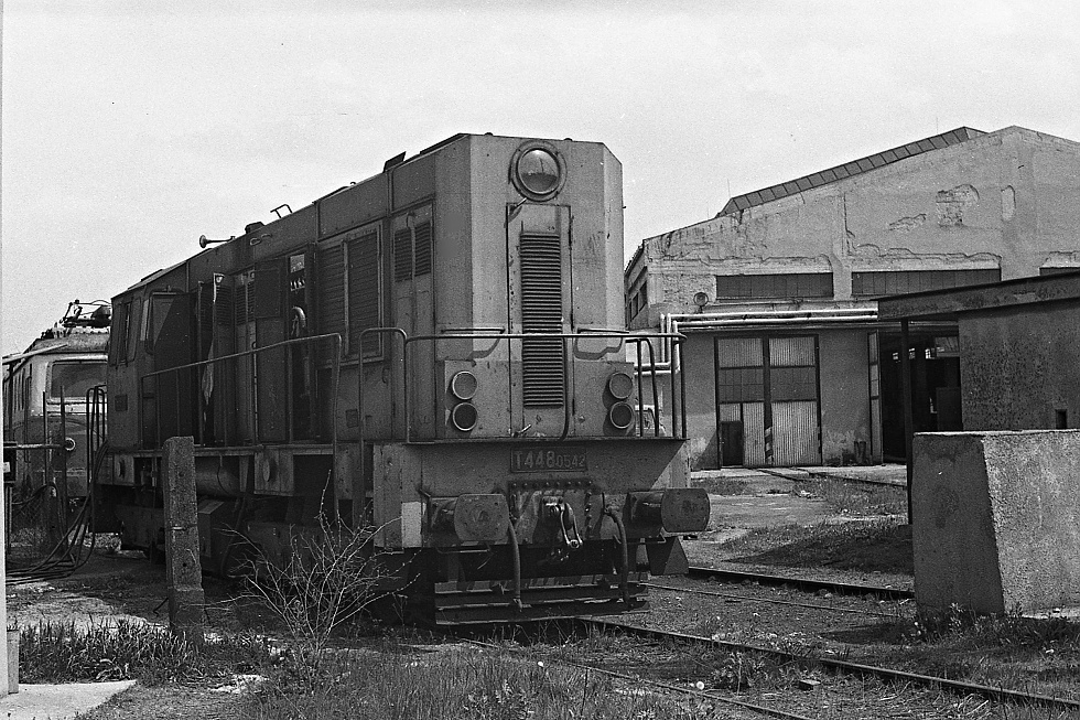 T448.0542