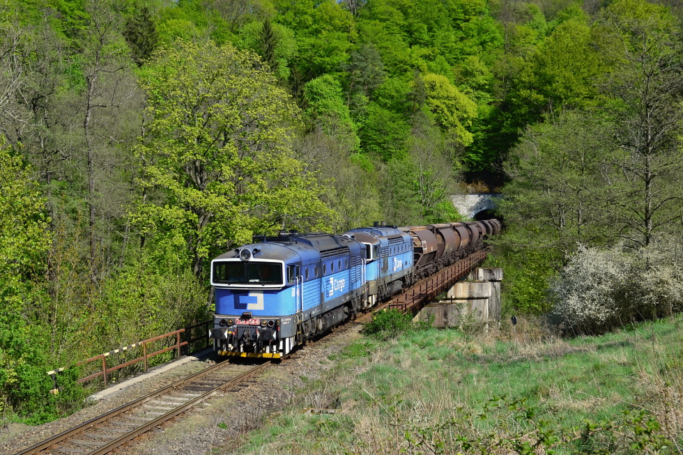 750 338-6