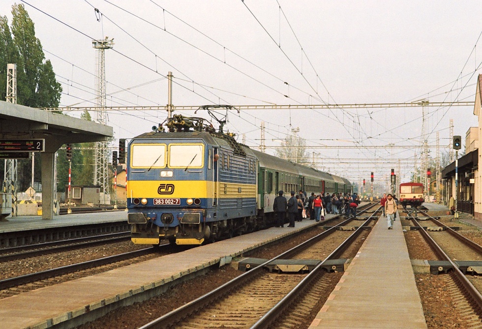 363 002-7