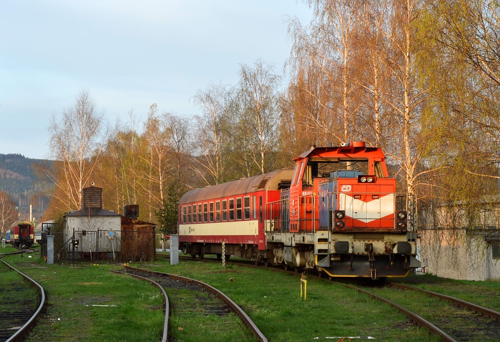 714 203-7