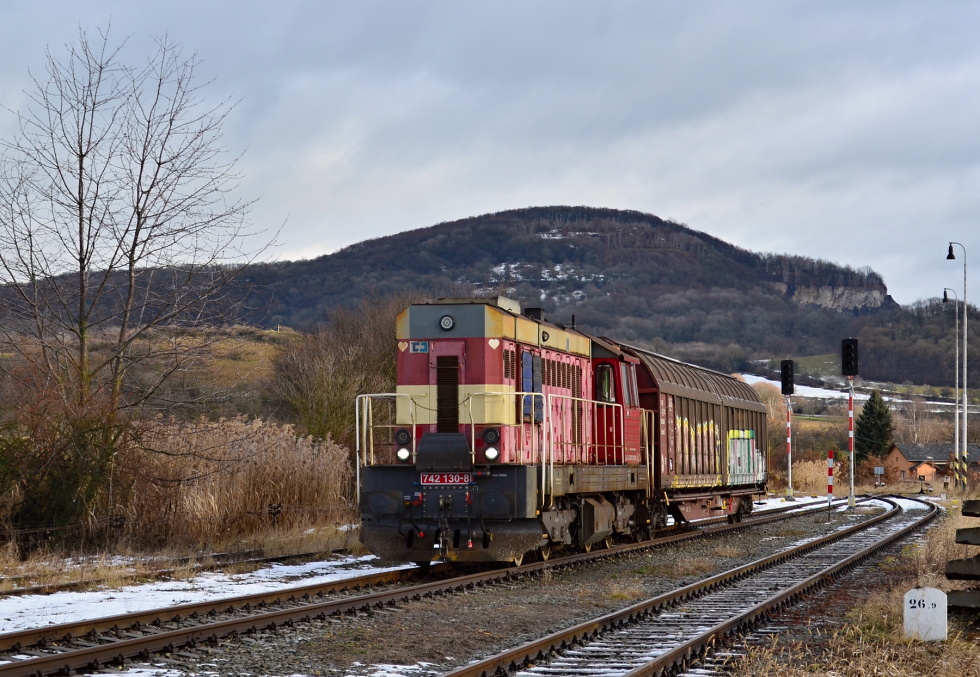742 130-8