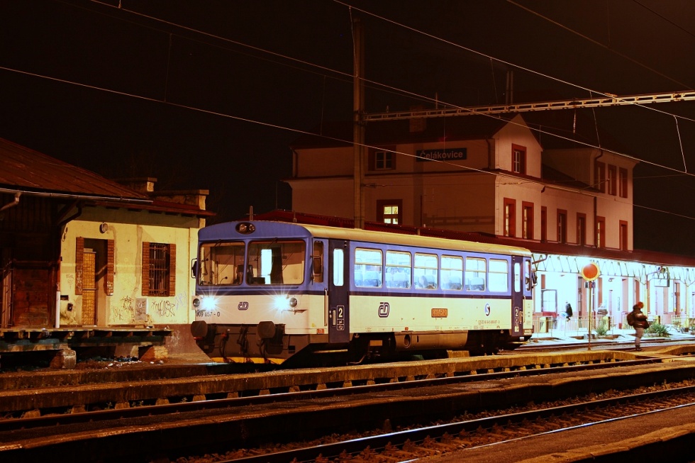 809 657-0