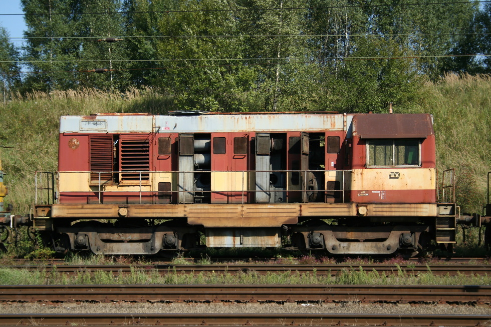 720 038-9
