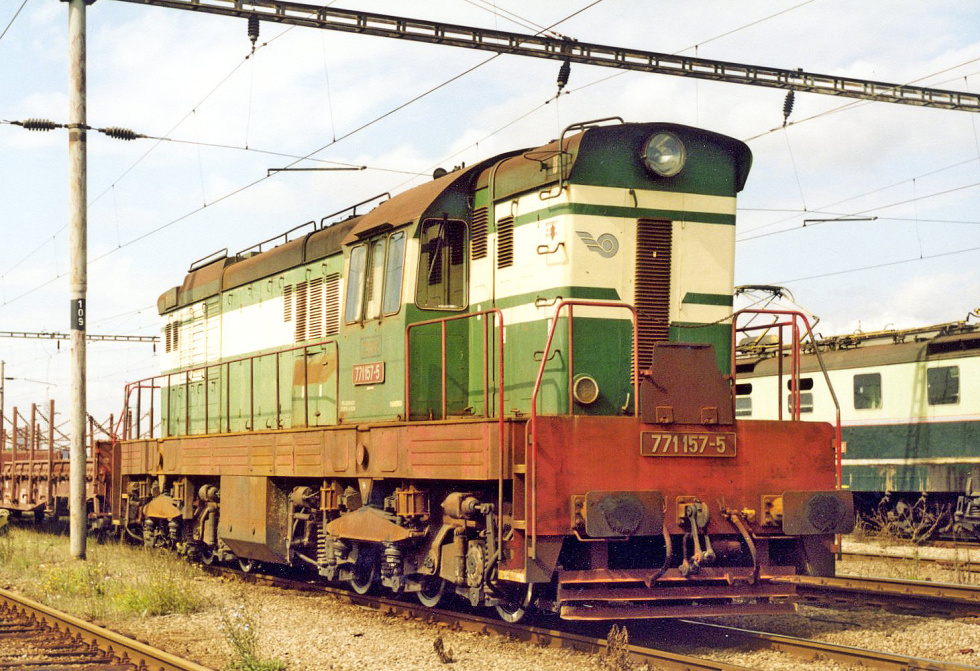771 157-5