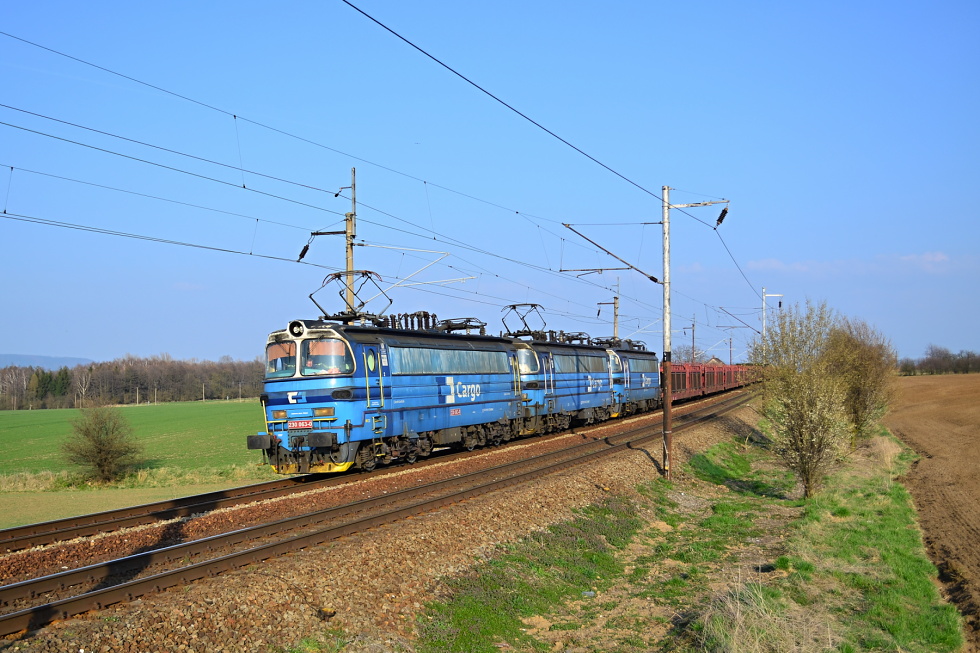 230 063-0