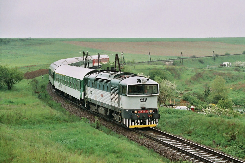 754 063-6