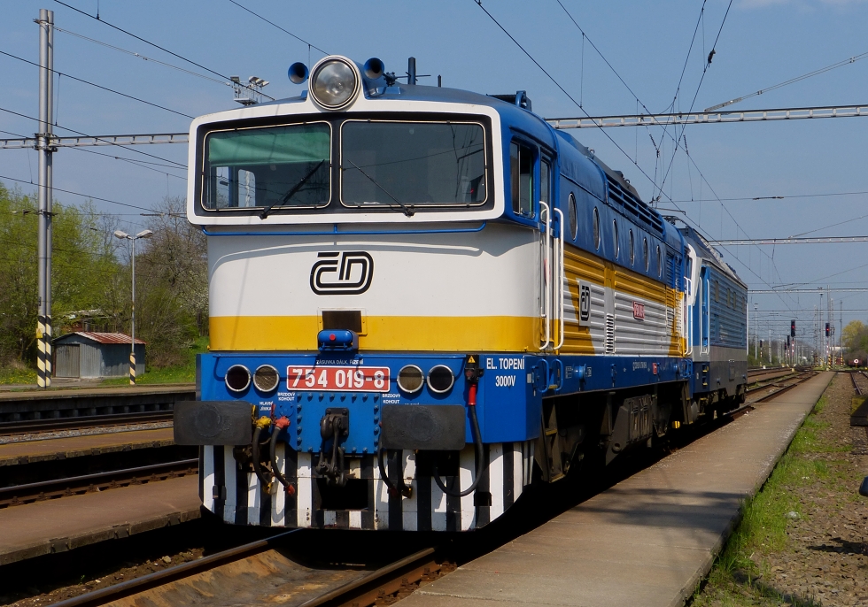 754 019-8