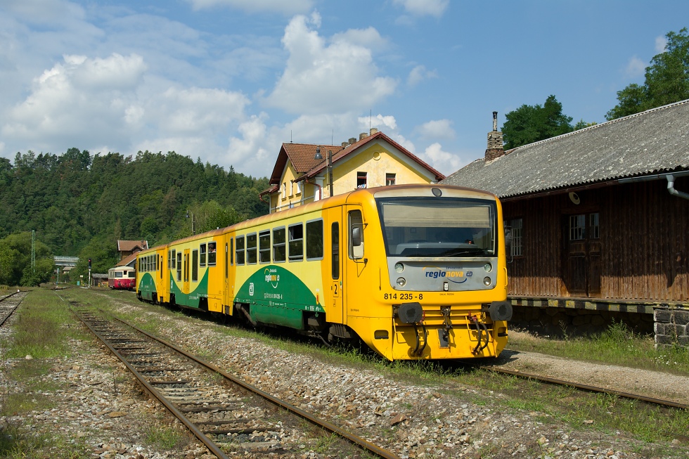 814 235-8