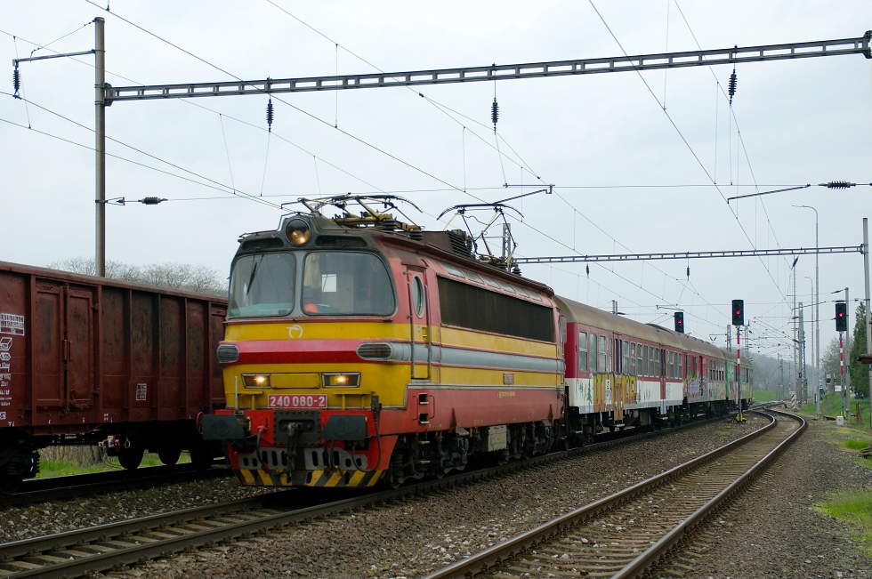 240 080-2